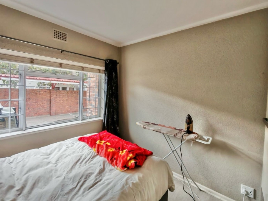 2 Bedroom Property for Sale in Kenilworth Western Cape